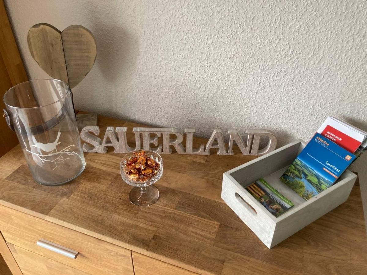 Sauerlandblick Ferienwohnung Altena Ngoại thất bức ảnh