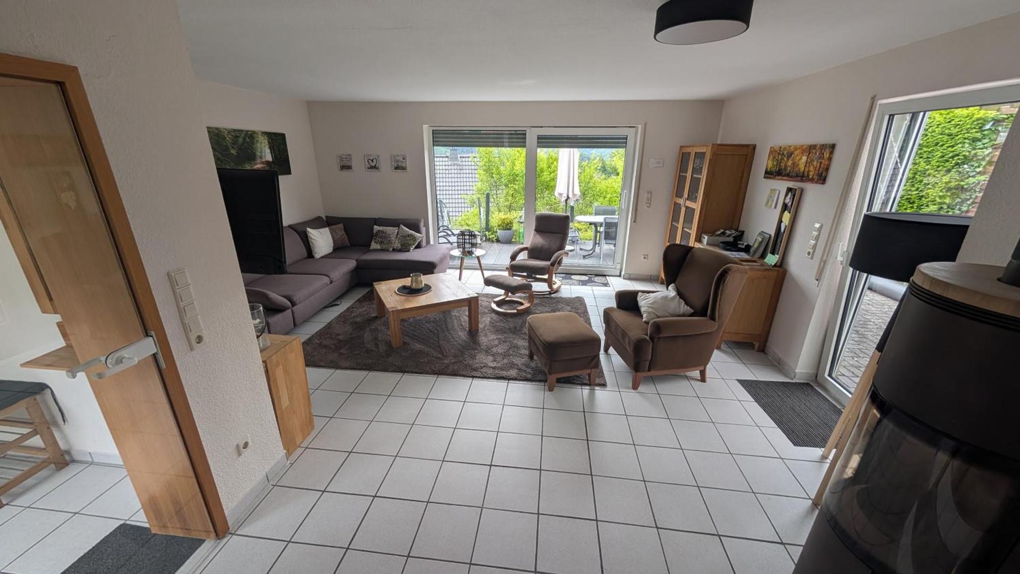 Sauerlandblick Ferienwohnung Altena Ngoại thất bức ảnh